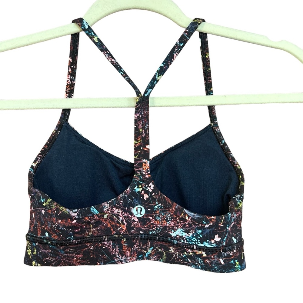 Lululemon Flow Y Bra B/C Cup Sz 2 NWOT in Foliage Overlay Multi Cottagecore RARE - Picture 8 of 16